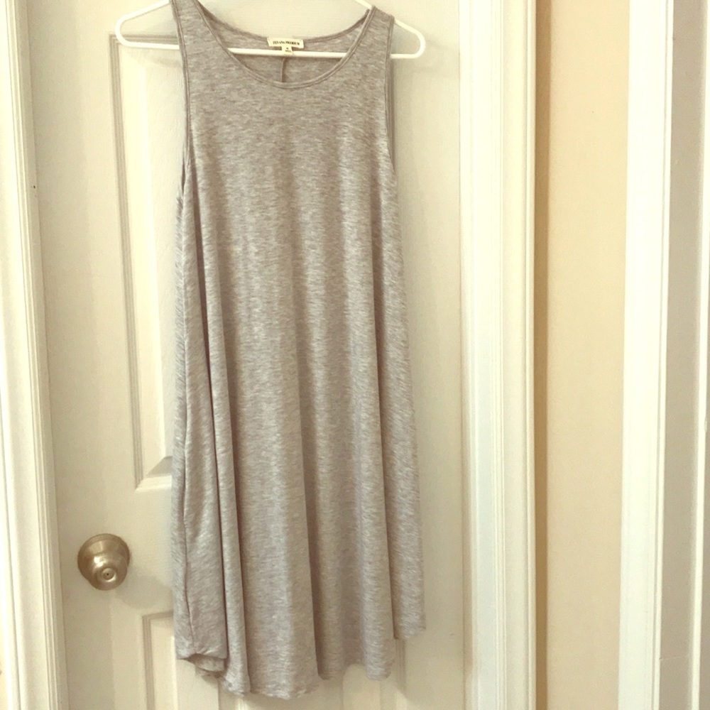 Sleeveless Grey Dress with pockets